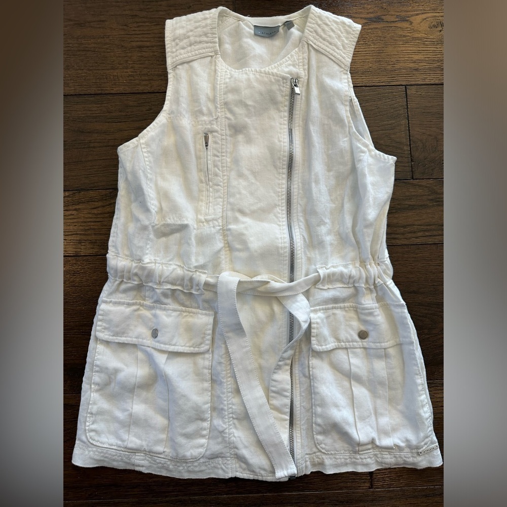 Athleta Wanderbout White Linen Vest- women’s small